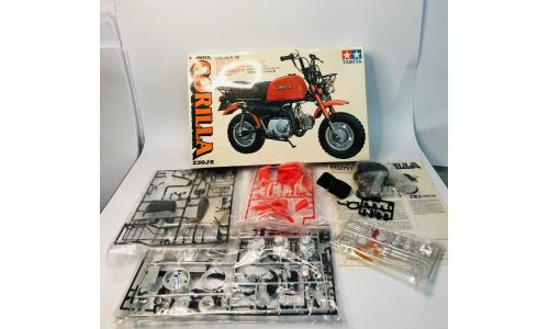 Kit P/ Montar Tamiya 1/6 Moto Honda Gorilla Z50J-III
